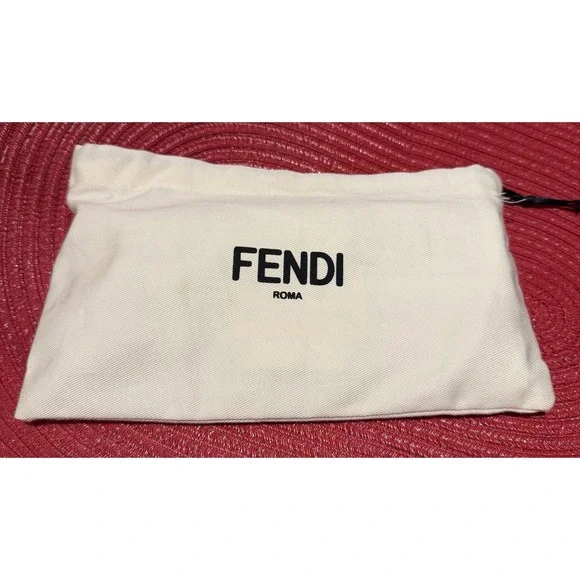 Authentic Fendi FF Logo Continental Wallet White Leather Canvas w/ Dust Bag Gold - Picture 13 of 13